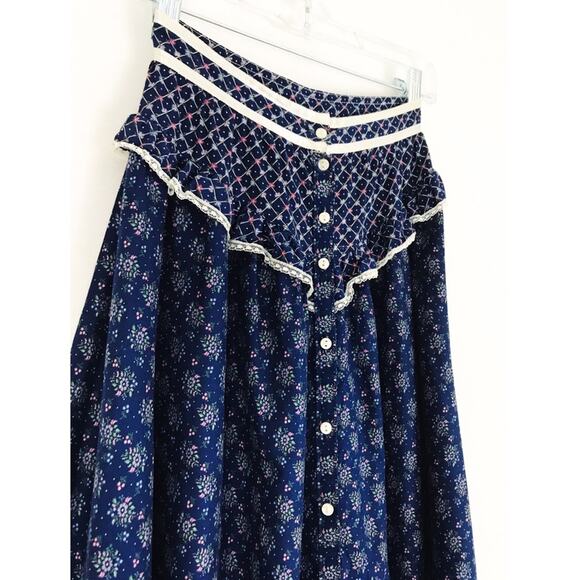 Vintage Gunne Sax Button-Front Prairie Skirt in Navy | Size XXS - Picture 3 of 7